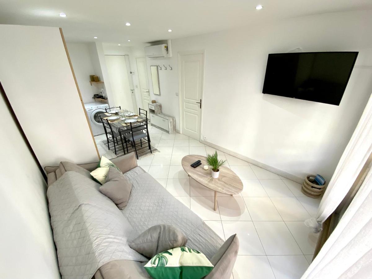 Rue Lacour By Scls Locations