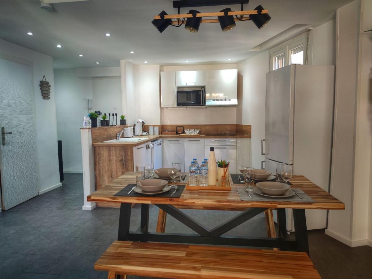 A 2 Pas Du Festival Et Plages Appartement *