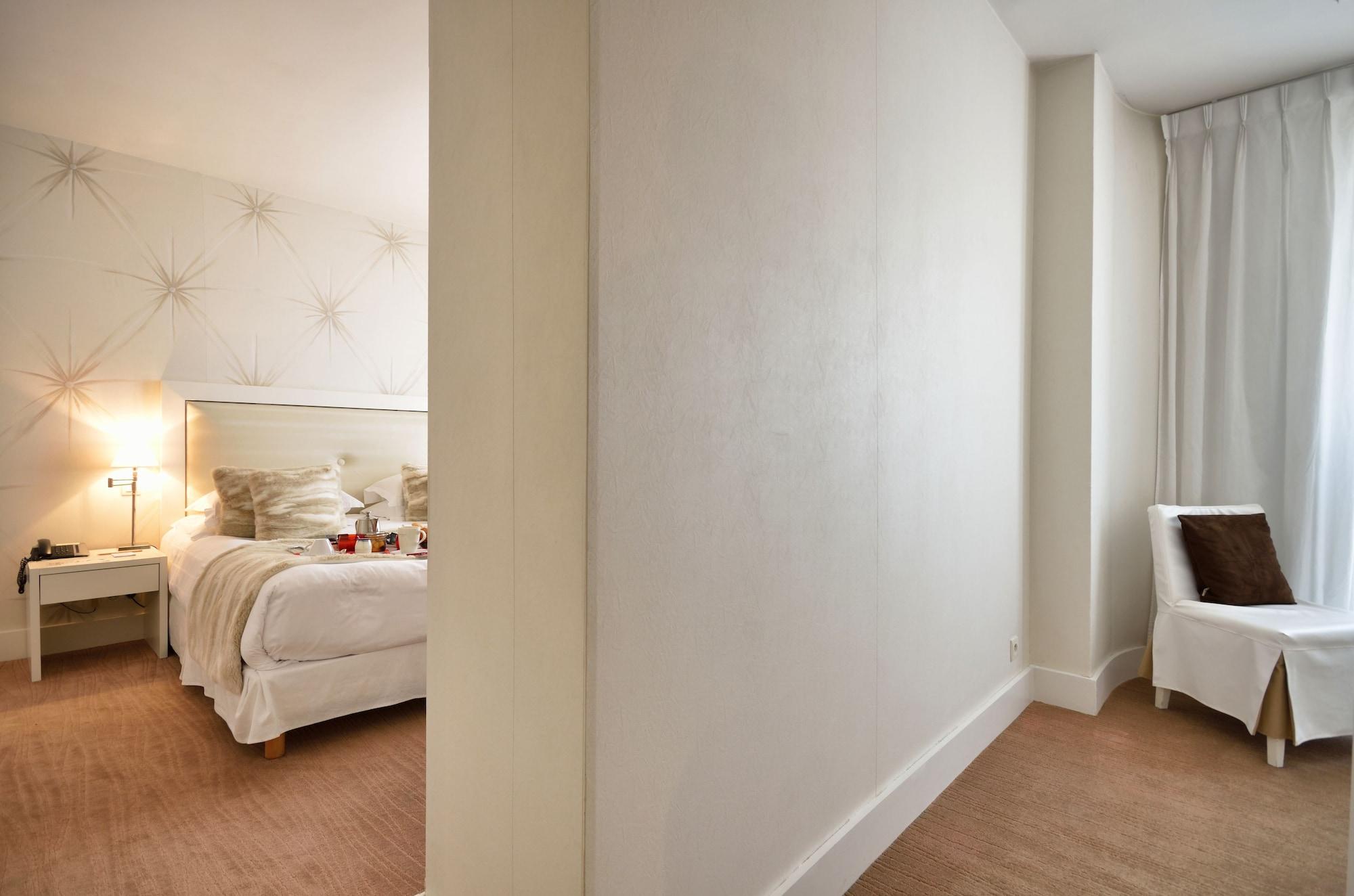 Hotel Renoir