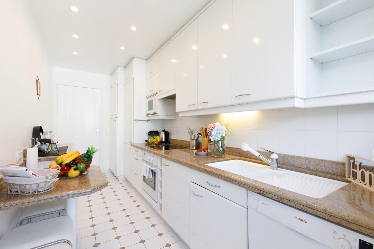 Riviera - Sea View - Clim - 50m - De Standing - Spacieux 180 M2 - Parking Apartment Cannes