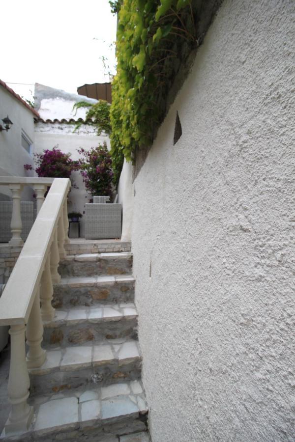 La Surprise Suquet Ferienhaus *