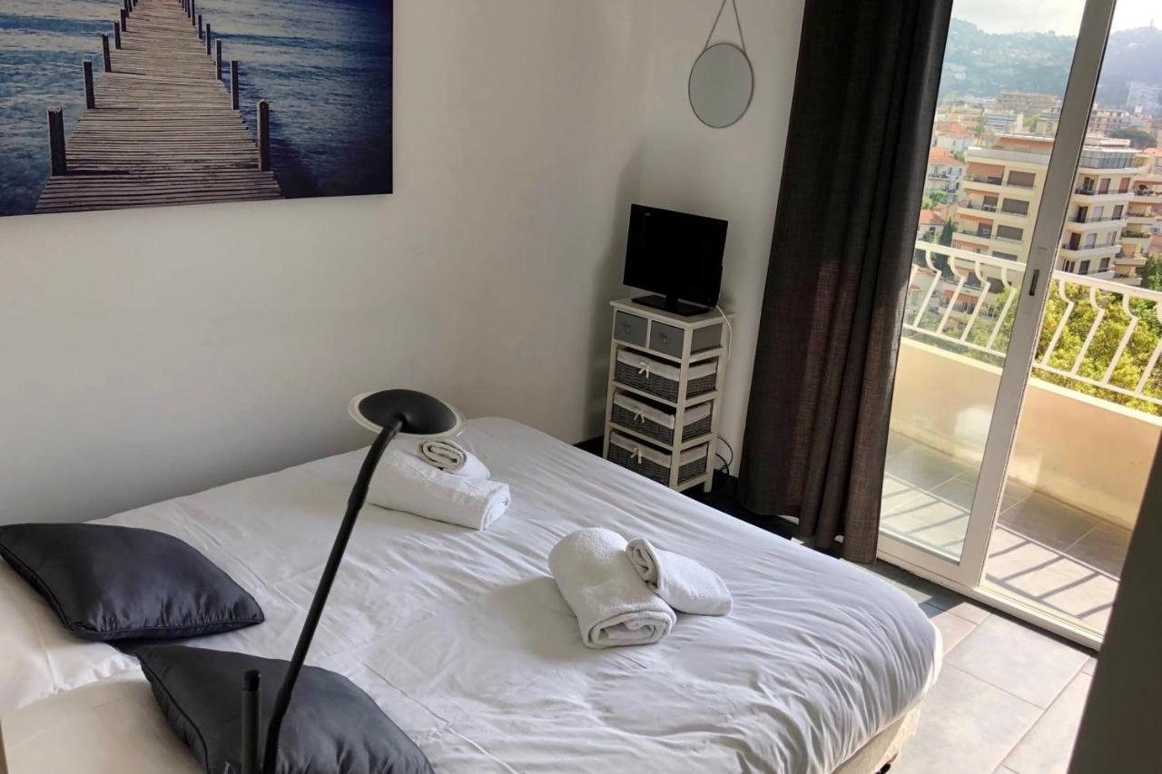 Apartment Cosy 42m With Balcony View And Wifi Cannes