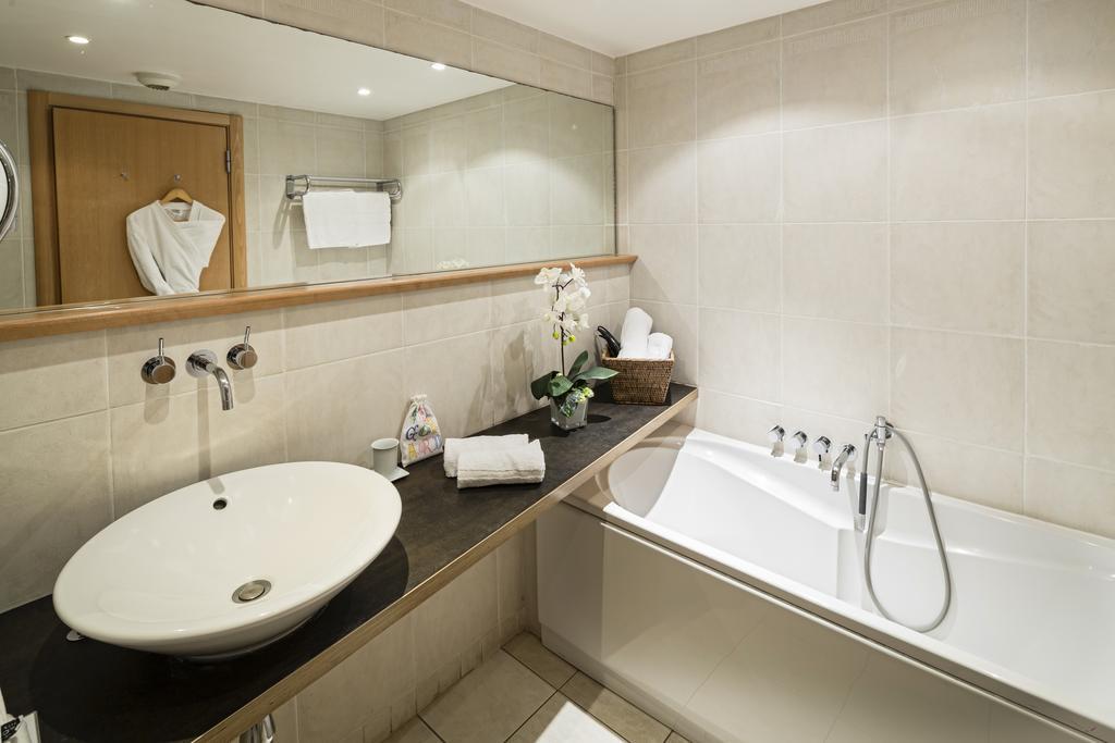 Neotelia Pavillon Riviera Apartment Cannes