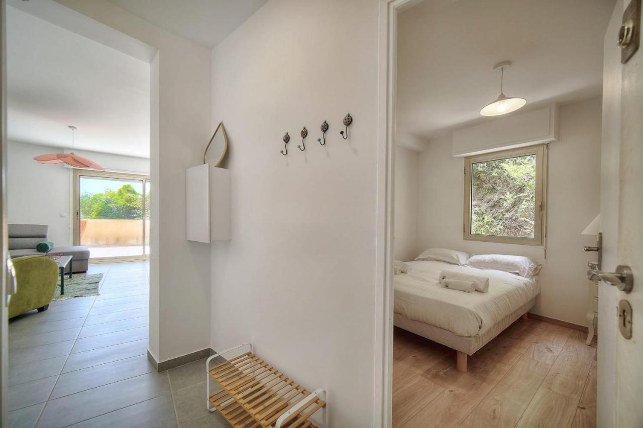 Immogroom - Vue - Piscine - Terrasse - Parking - Au Calme Appartement Cannes