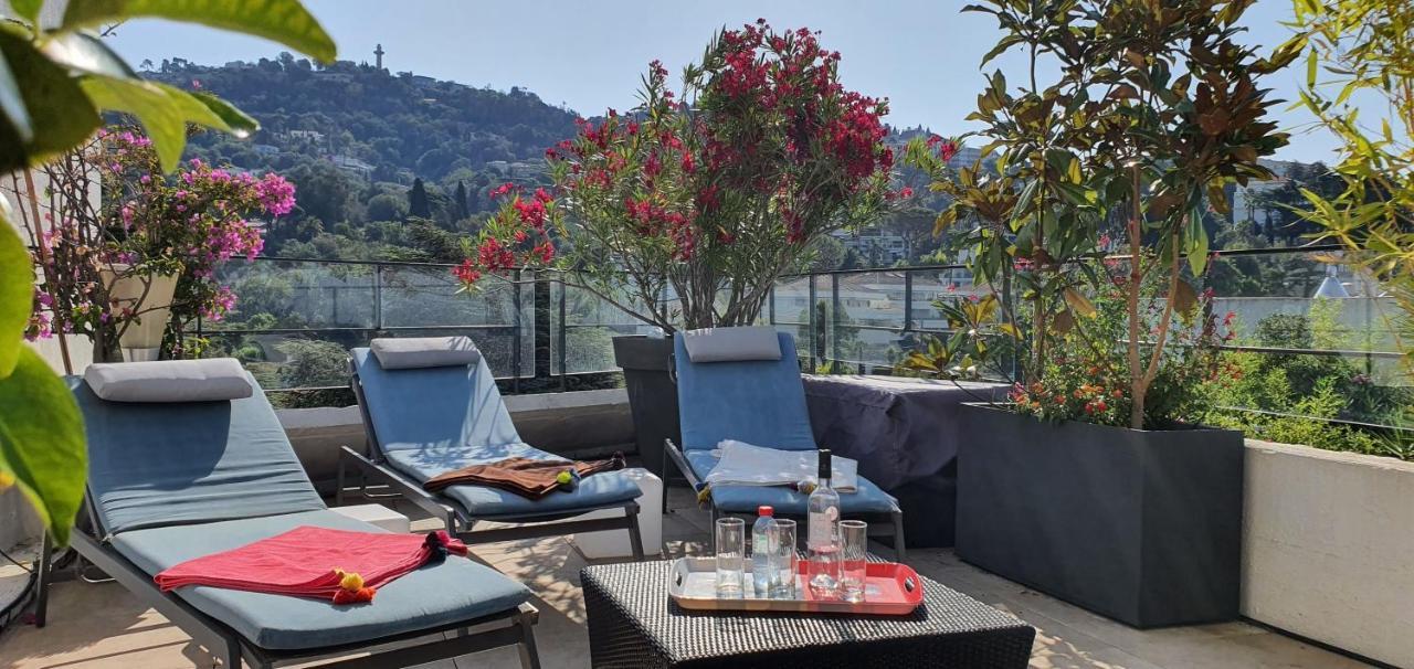 Apartment Sea View Penthouse With Terrace