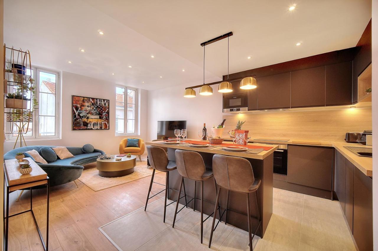 Luxury Apartamento *