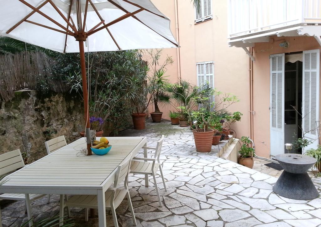 Apartment 16 Avenue Marechal Gallieni *