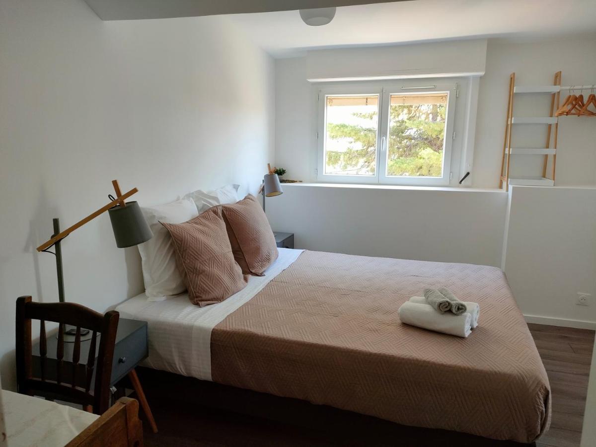 3 Rooms, 2 Bathrooms, In A Villa. Lightfull, Quiet And Charm * Cannes
