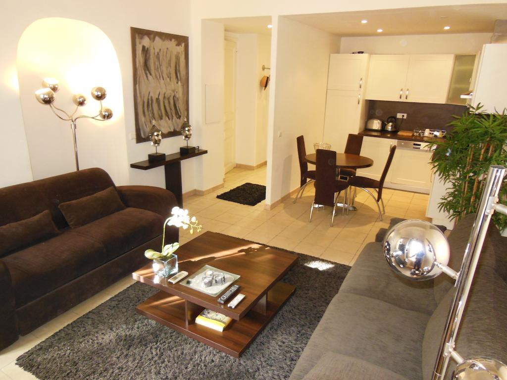 Apartment 1 Bedroom Joffre 2 Mins From Palais Des Festivals 263 *