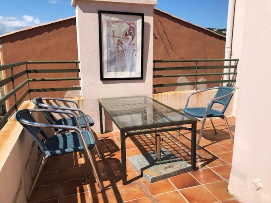 Appartement 2 Pieces 2 Terrasses 100 M Croisette Tres Clair. *