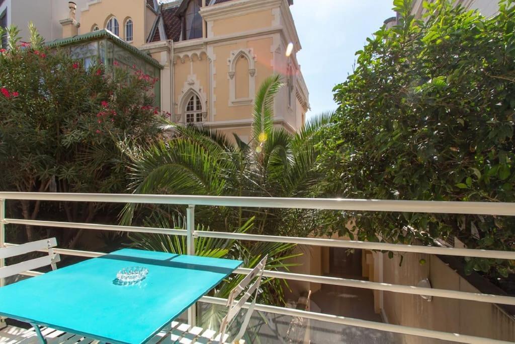 Croisette: 2bdr Appartement *