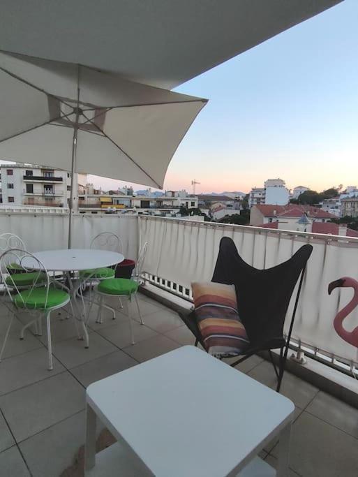 Terrasse - Studio Californie Apartment
