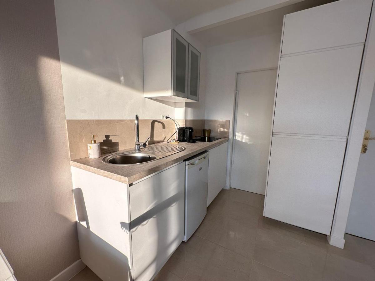 Carnot 1 Apartment *