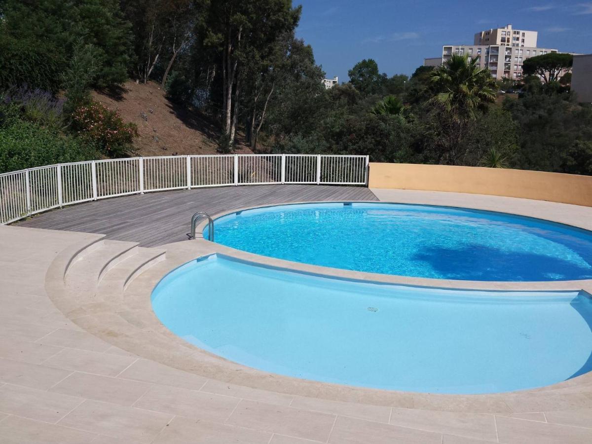 Villa Croix Des Gardes - Piscine Partagee-