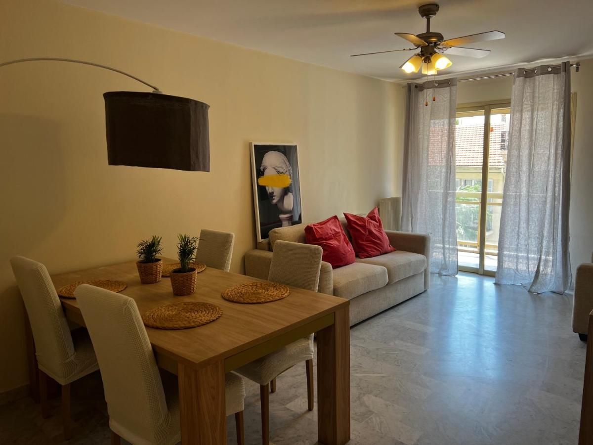 Appartement Mimosas -2 Rooms-terrace-city Center -air Conditioning Cannes