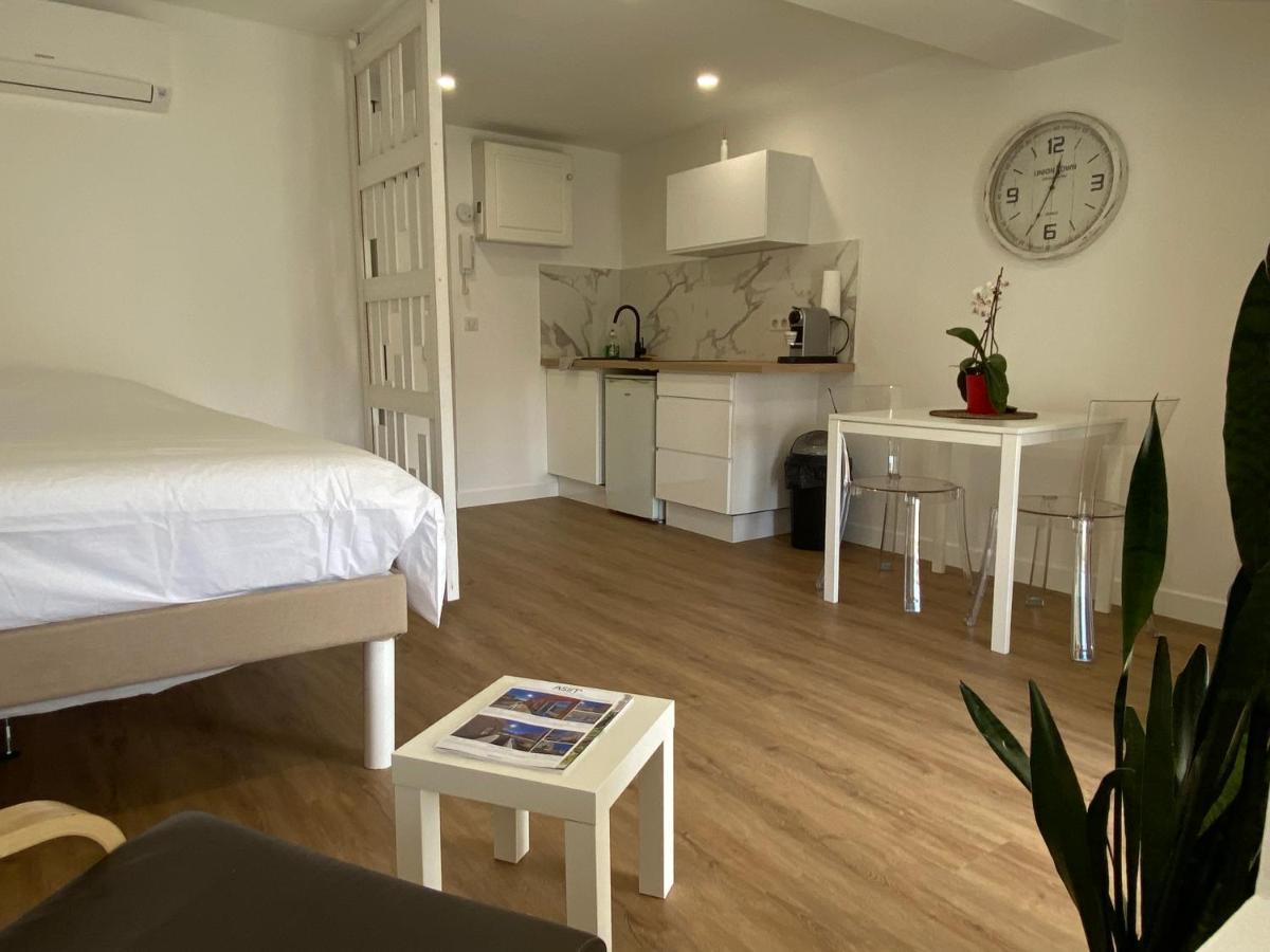 Centre Apartment *