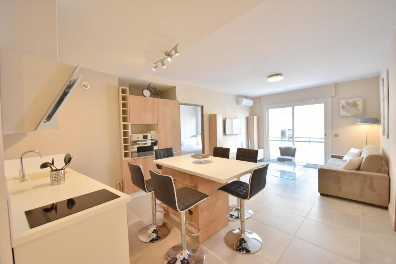 Appartement 3-room In The Heart Of Cannes