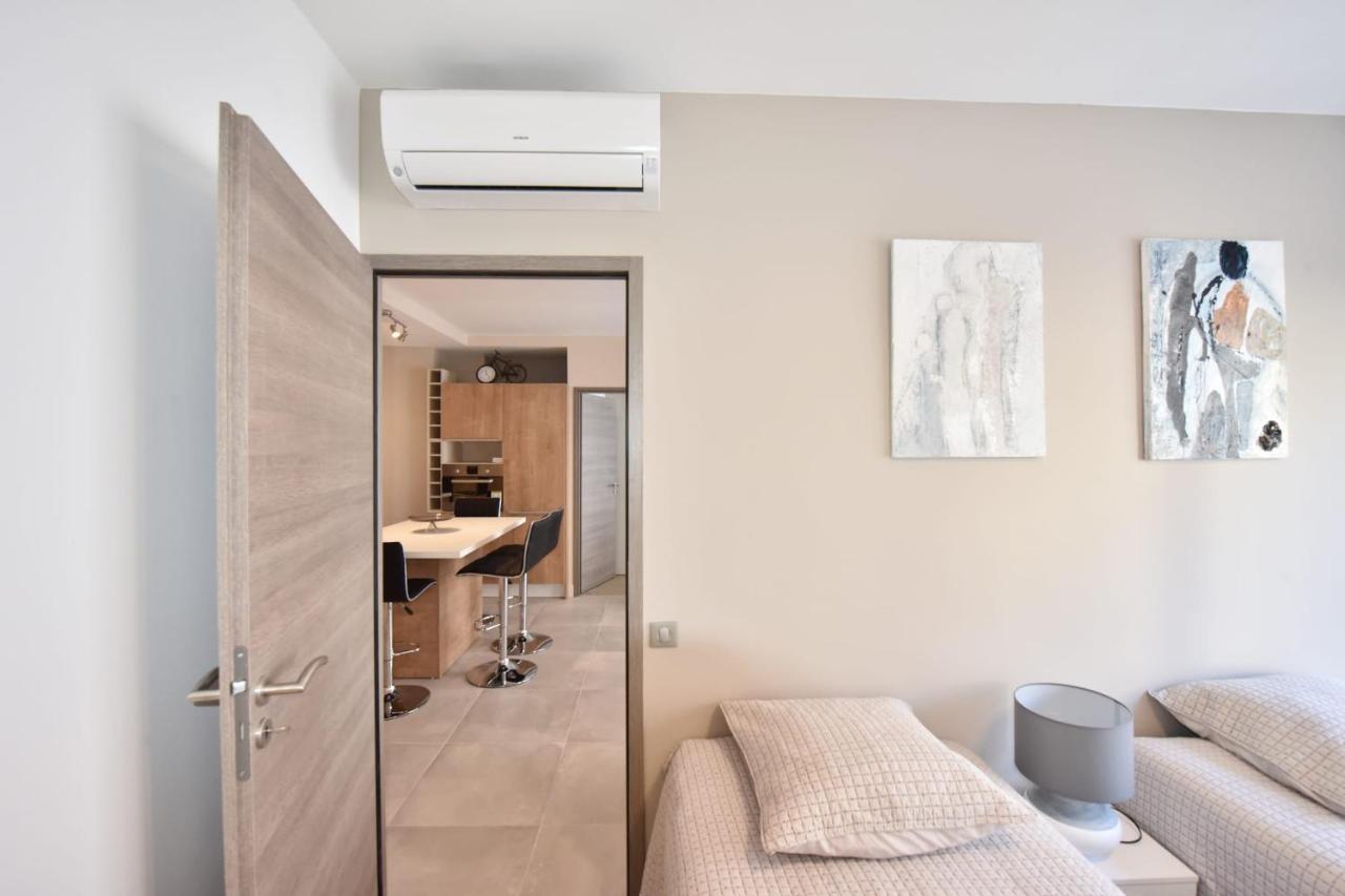 Appartement 3-room In The Heart Of Cannes