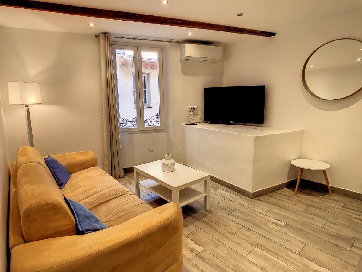 1 Bedroom Forville, 4 Min Palais,plages,croisette Apartment *