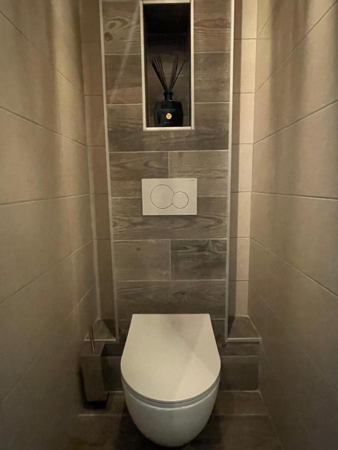 Apartment 4-star Beachfront Appartment- Sea View