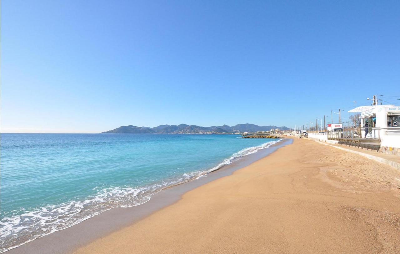 Apartment 2 Bedroom Amazing In Cannes