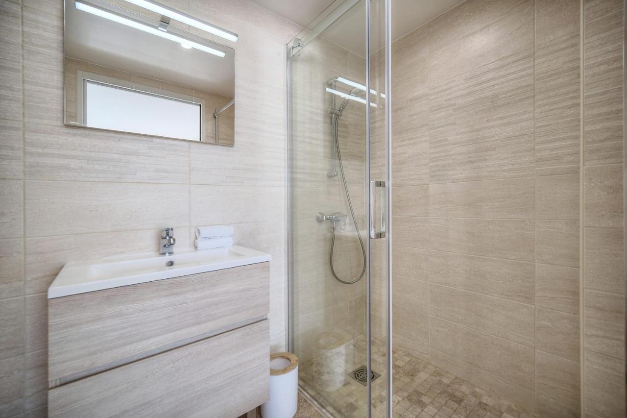Holiday home Ref 1174 - With Sea View