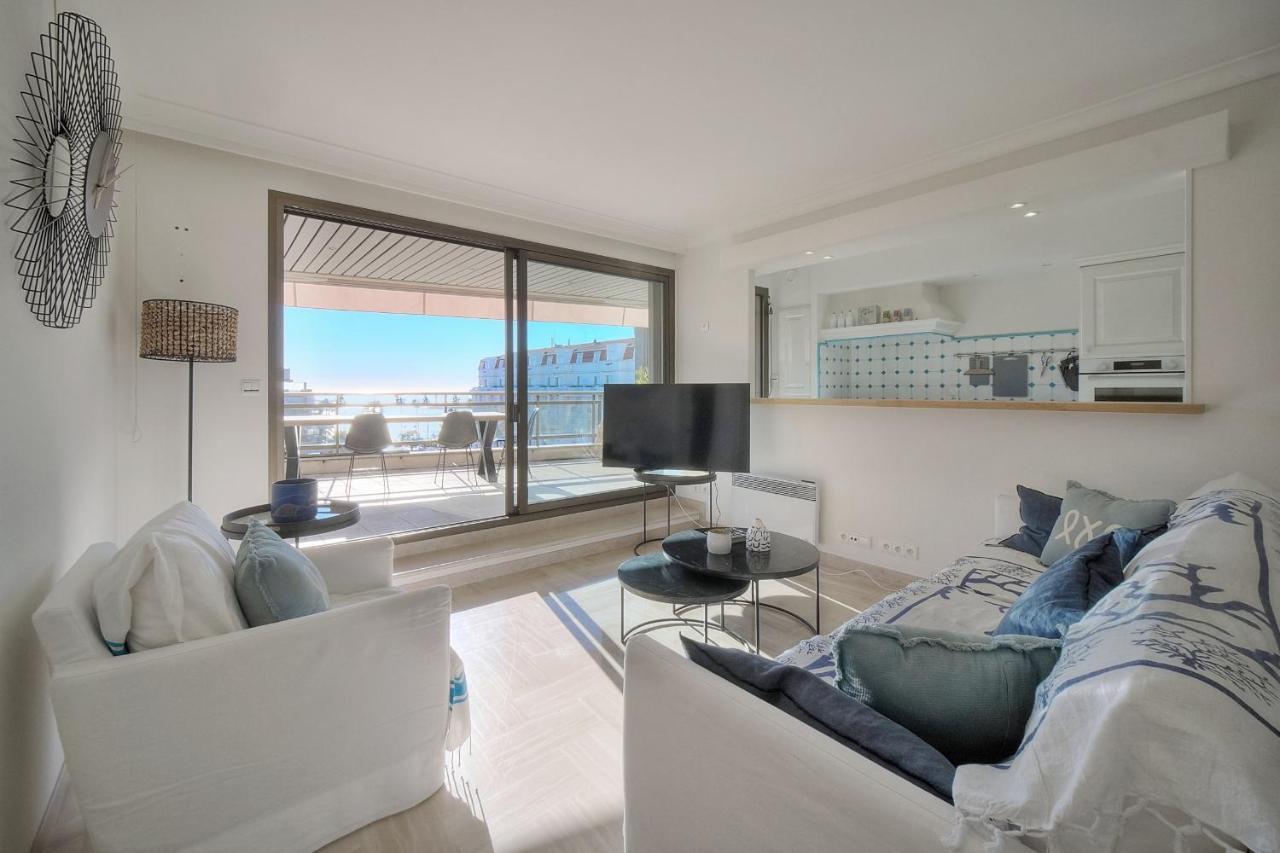 Holiday home Ref 1174 - With Sea View *