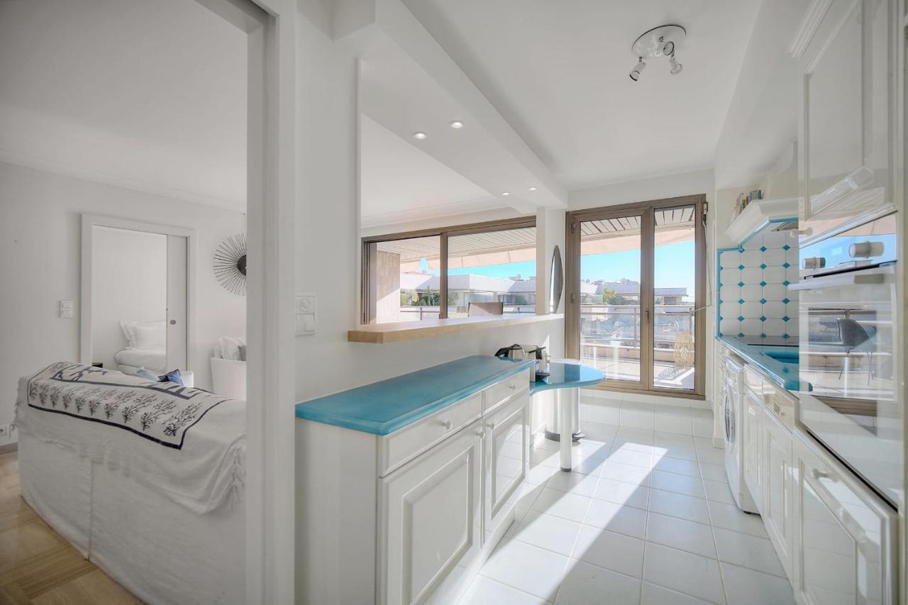 Holiday home Ref 1174 - With Sea View *