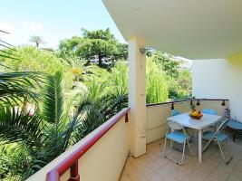 Le Lys Hotel *