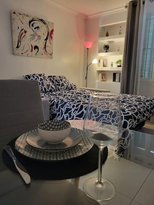 Grand Studio, Parking Prive, Cuisine Separee * Cannes