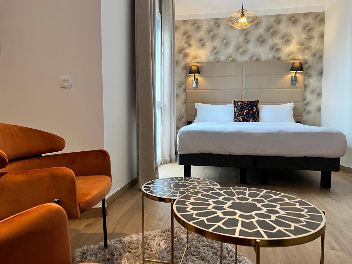 La Hotel