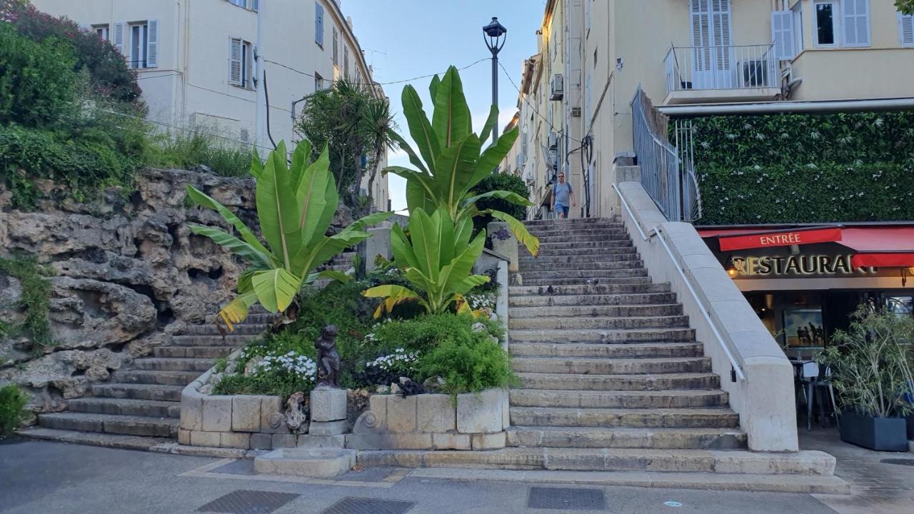 Bel Typique Proche Du Palais Et Plages