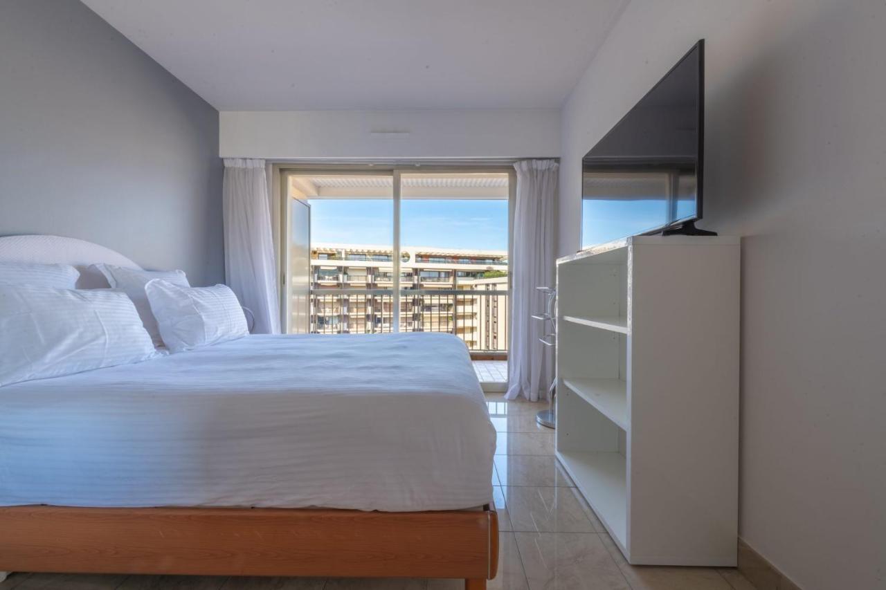 Cannes, Croisette Palais D'orsay Apartment *