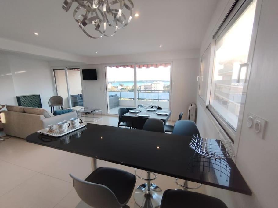 Vue T2 61m²+ Parking * Cannes