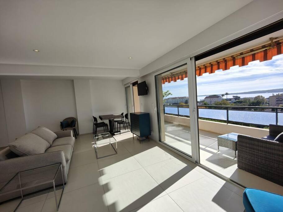 Vue T2 61m²+ Parking * Cannes