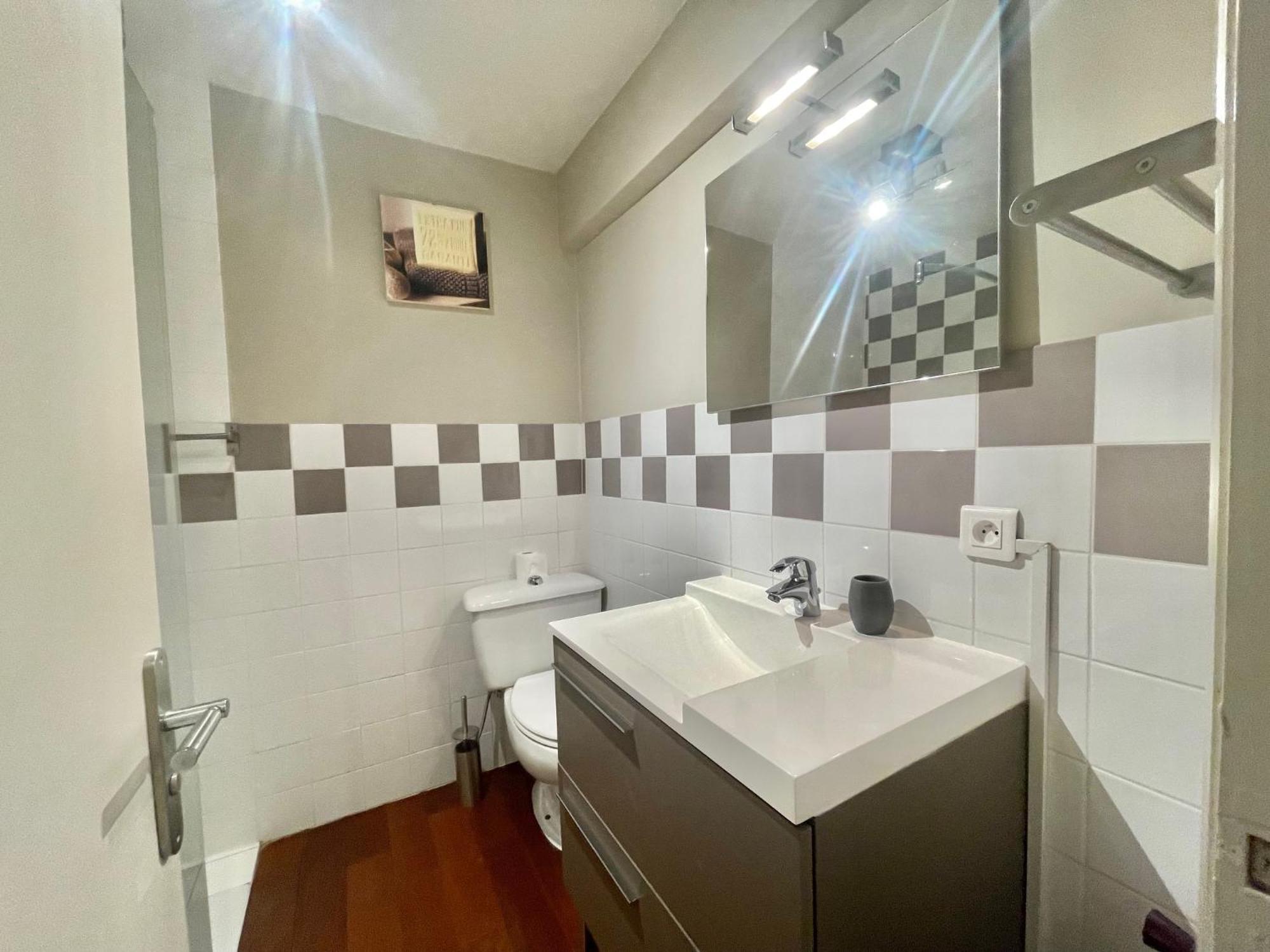 La Pepiniere, By Welcome To Apartment