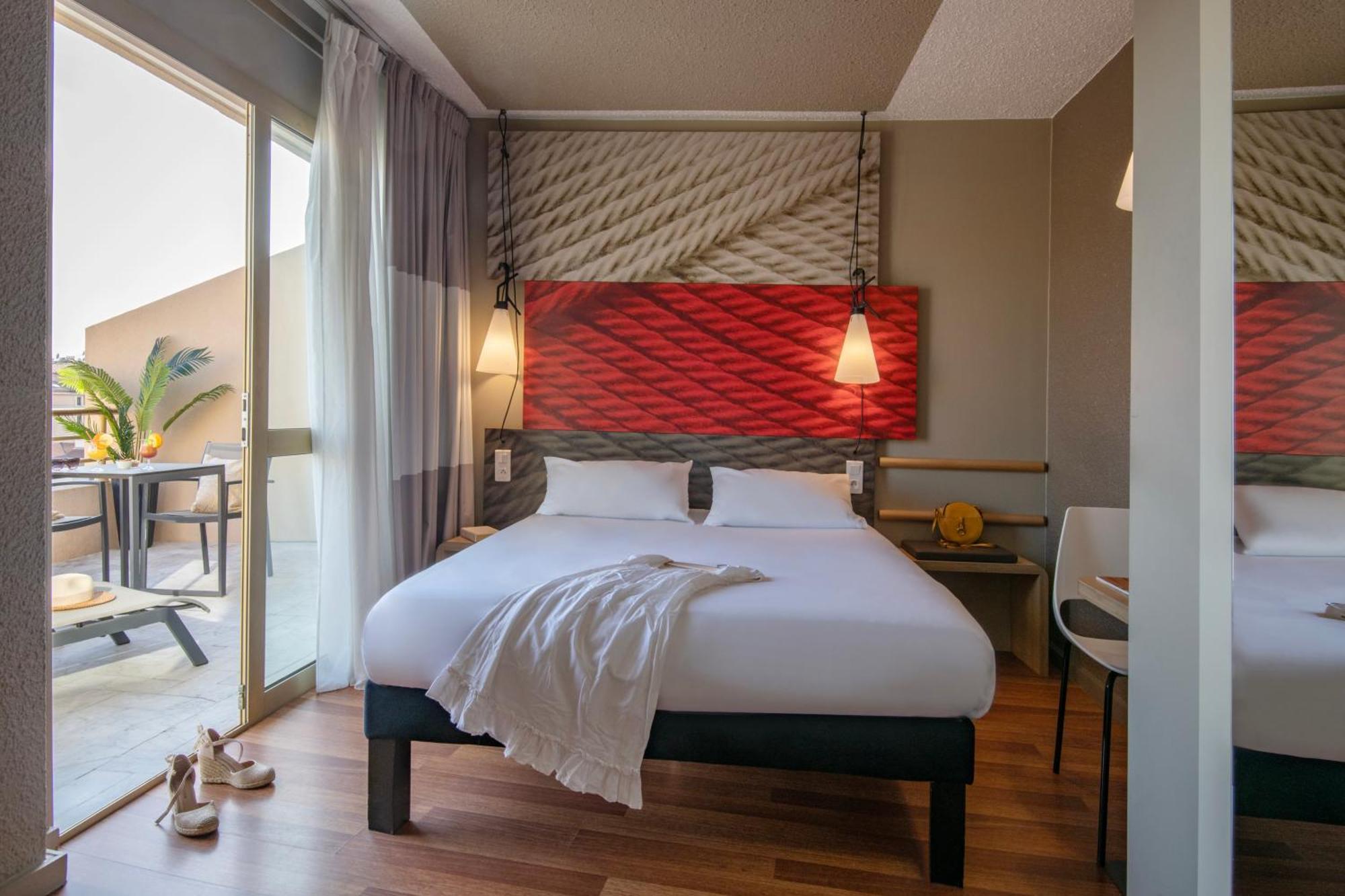 Ibis La Bocca 3*
