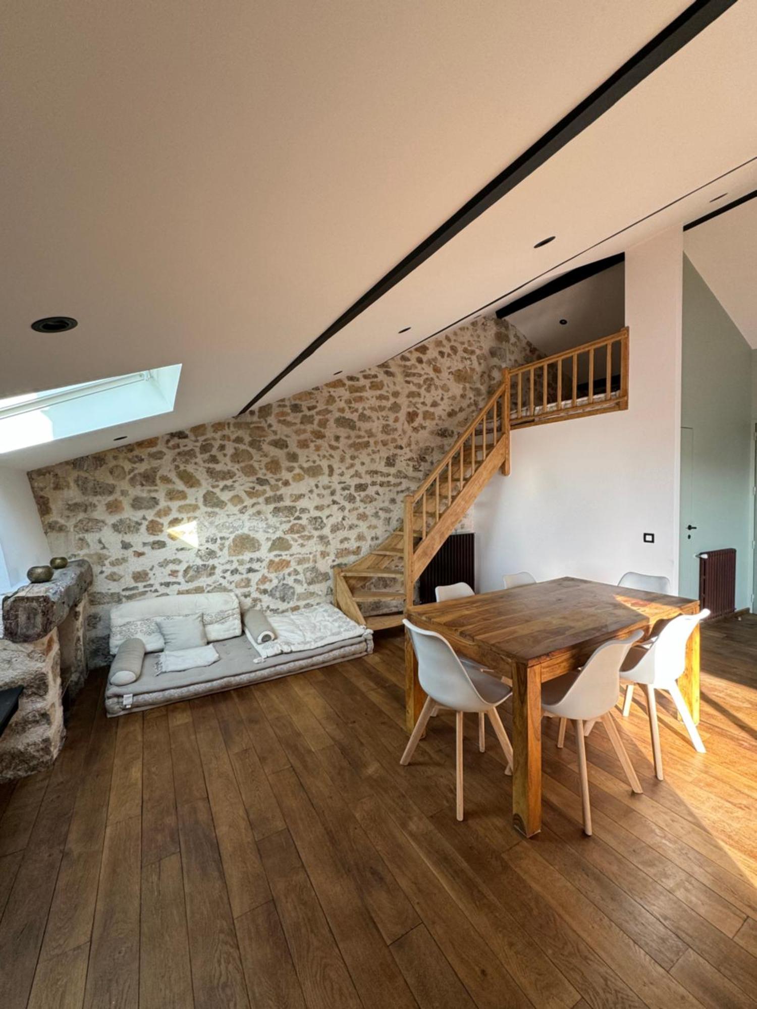 Cosy Place In *