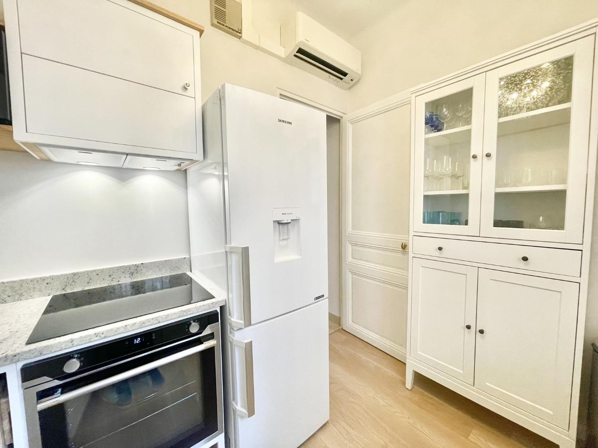 Marina Luxury 3 Bedroom By Welcome To Apartment Cannes