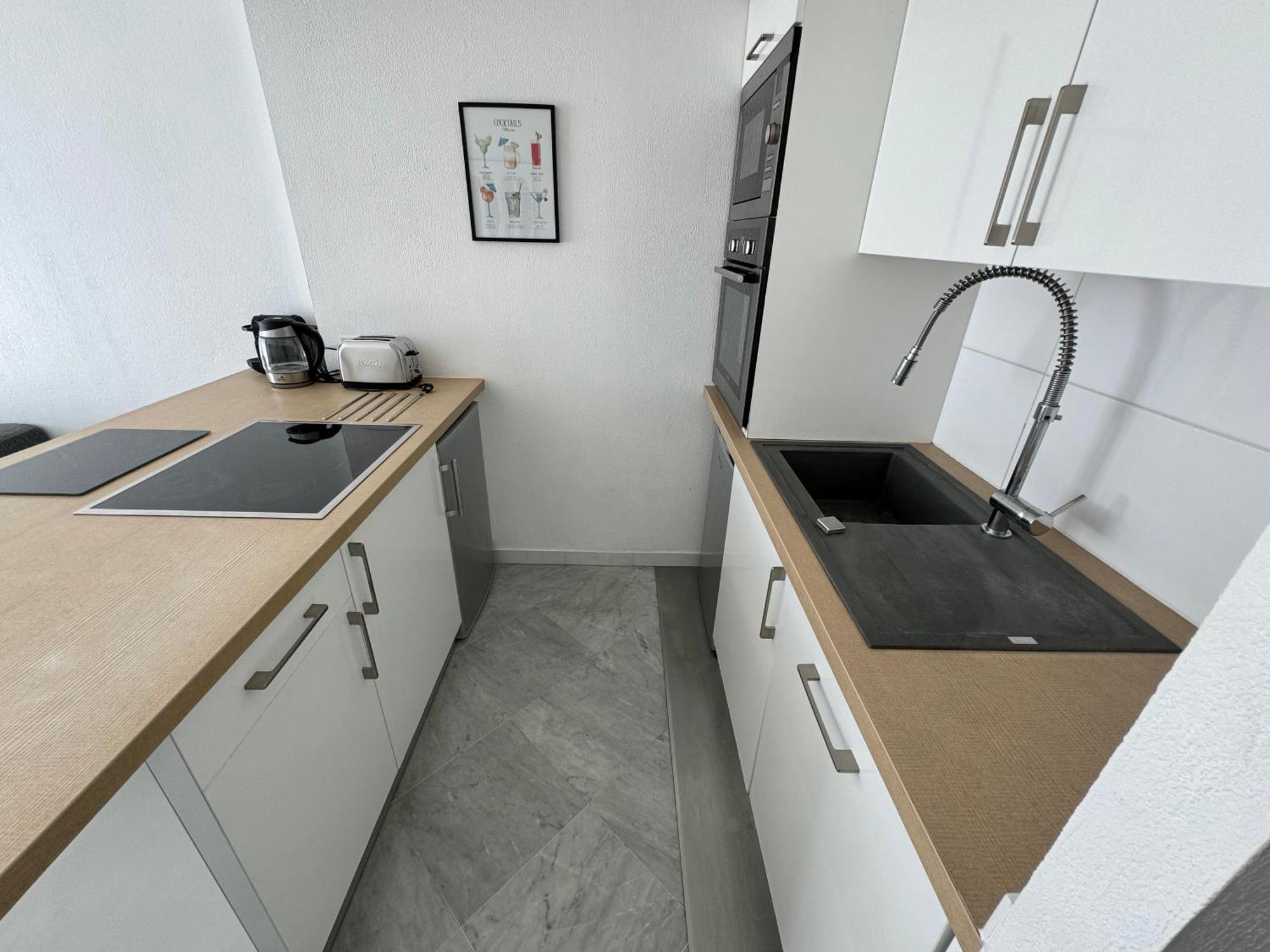 Esperance Apartment
