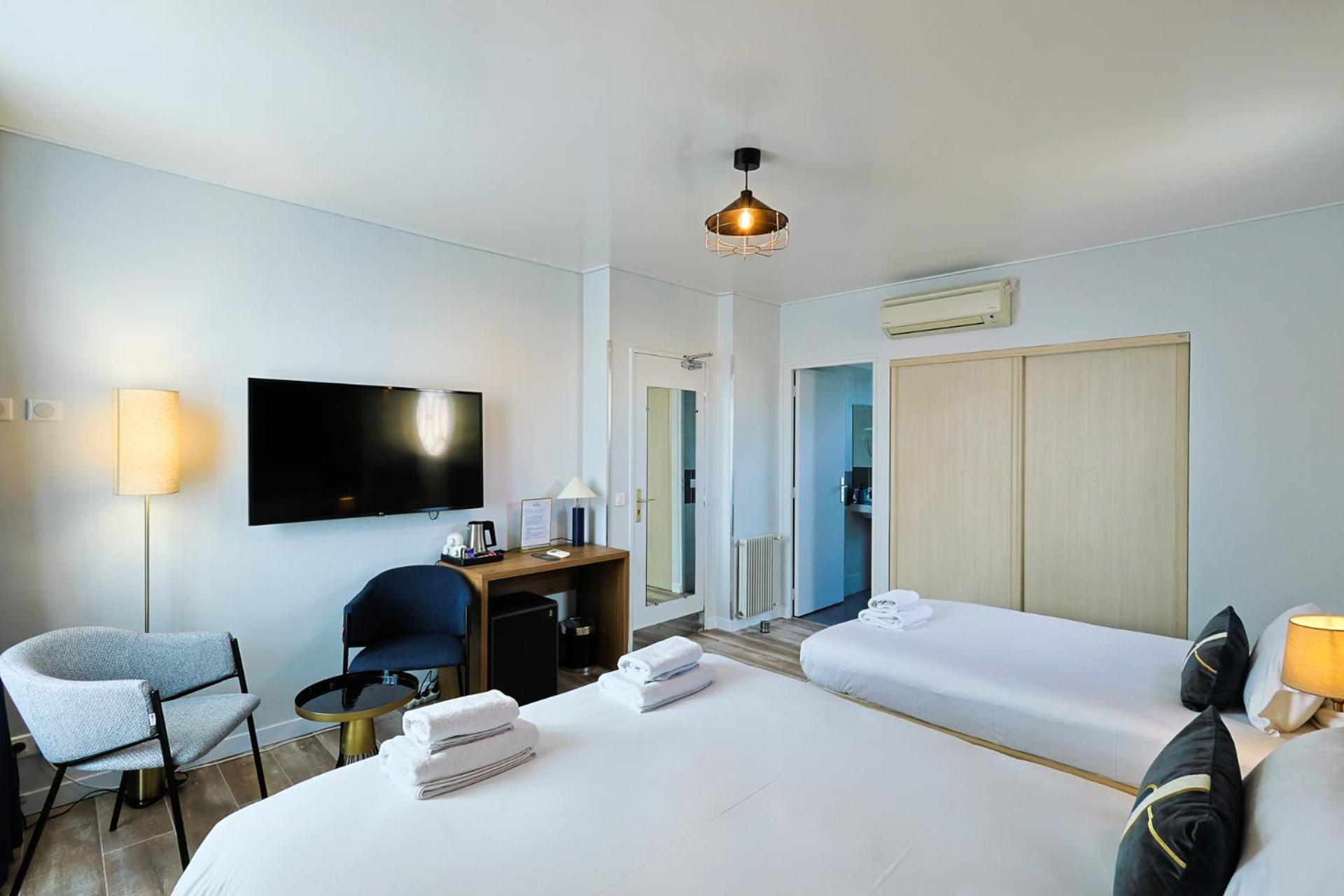 1er Hotel 3*