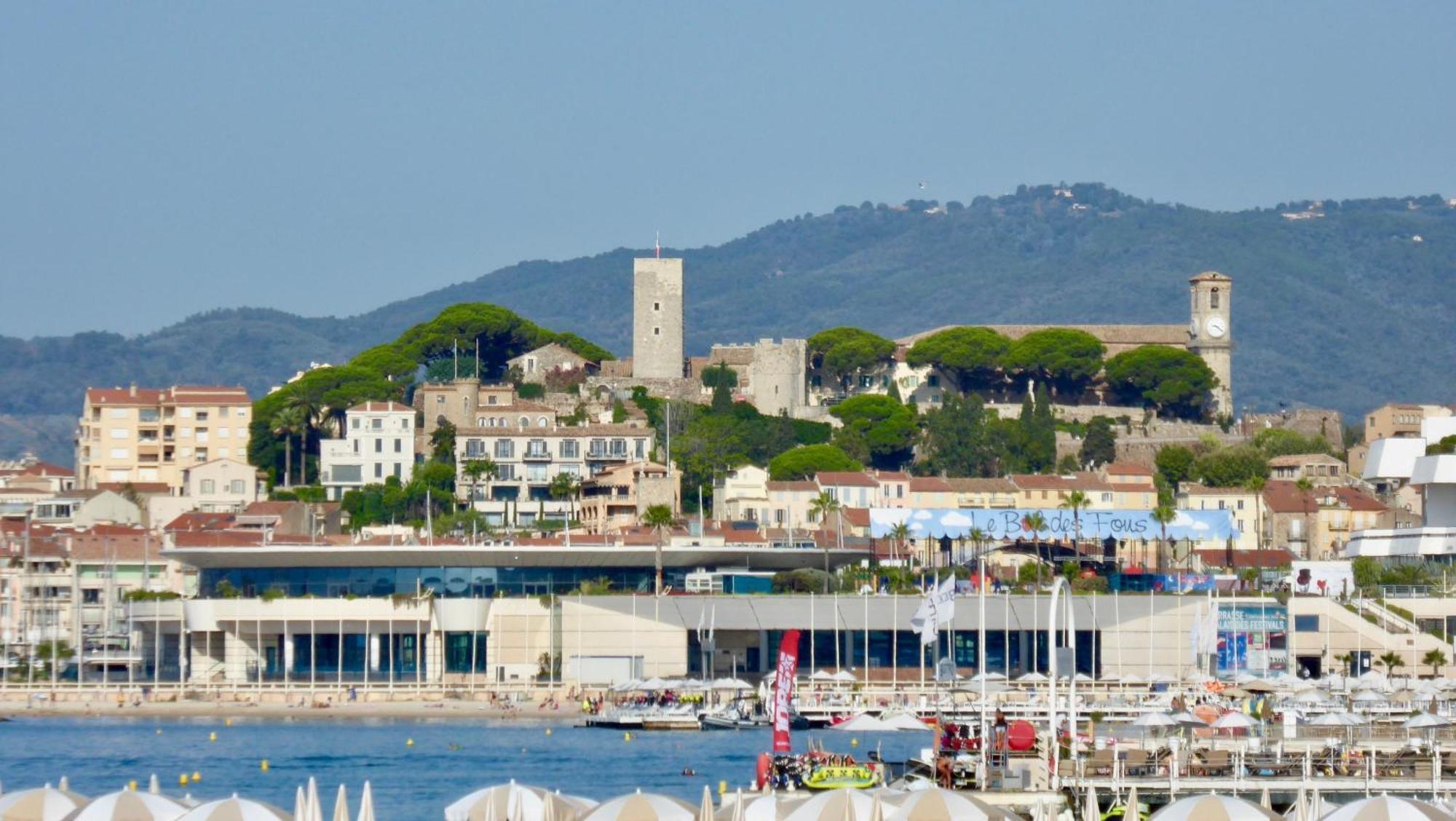 Comfortable Near The Beaches Apartment Cannes