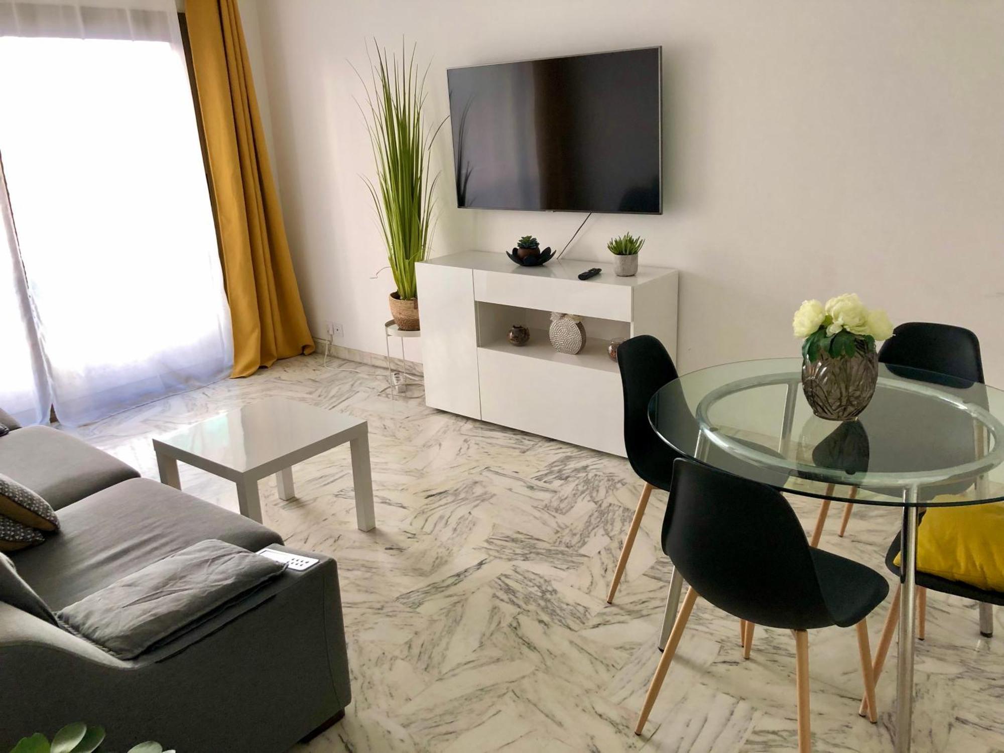 Residences Fleuries - Behind Croisette Bvd *