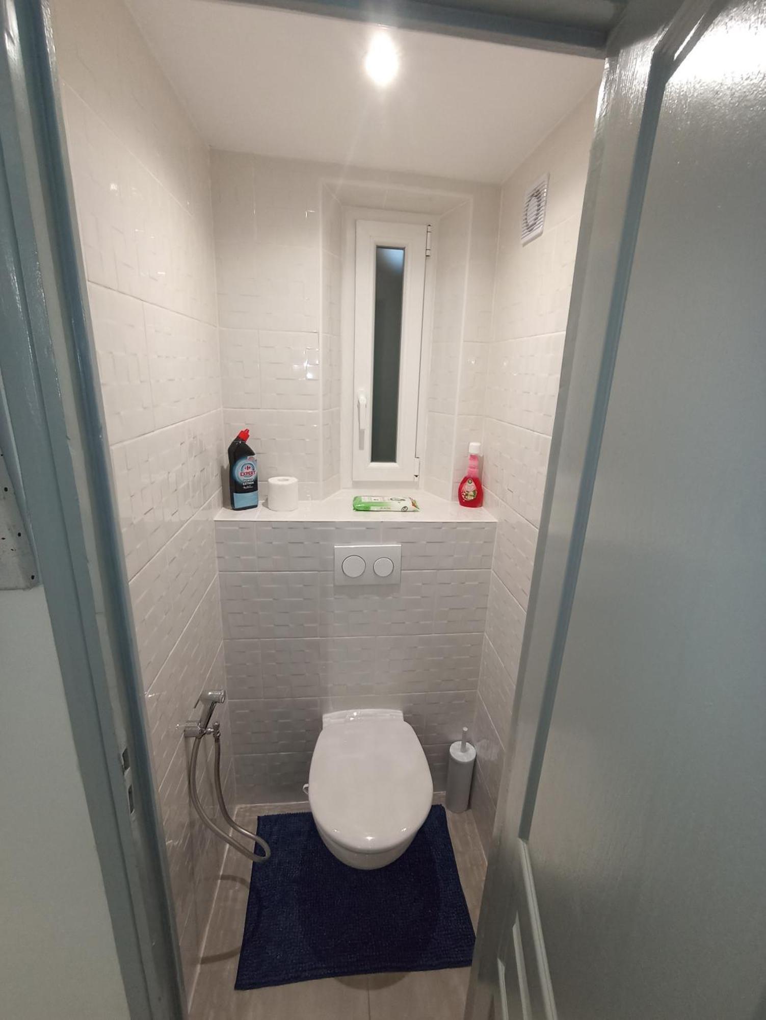 Apartment Grand Studio, Parking Prive, Cuisine Separee