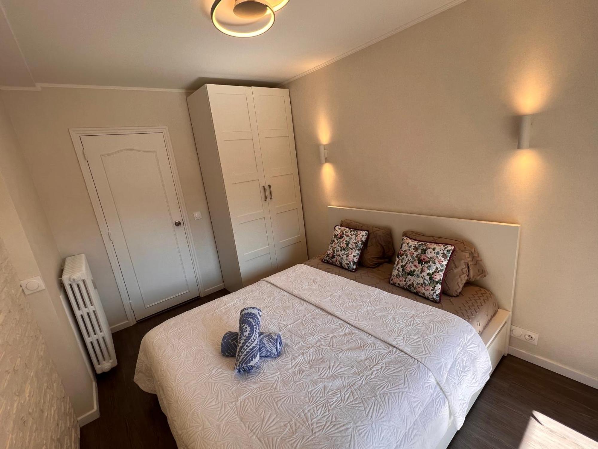 Les Arenes - Centre, 2 Pieces Recemment Renove De 45 M2 Avec Sa Terrasse De 10 M2 Appartement *