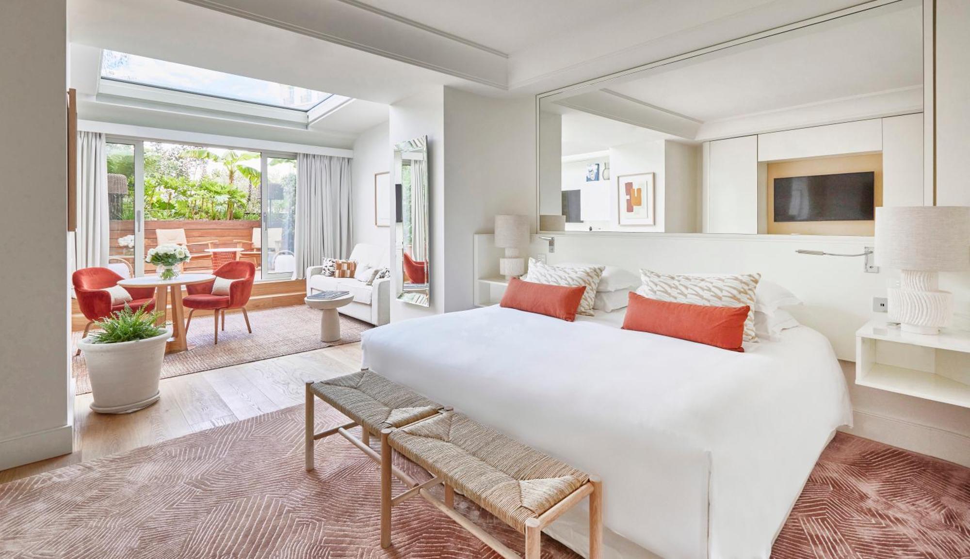 Martinez, In The Unbound Collection By Hyatt Cannes