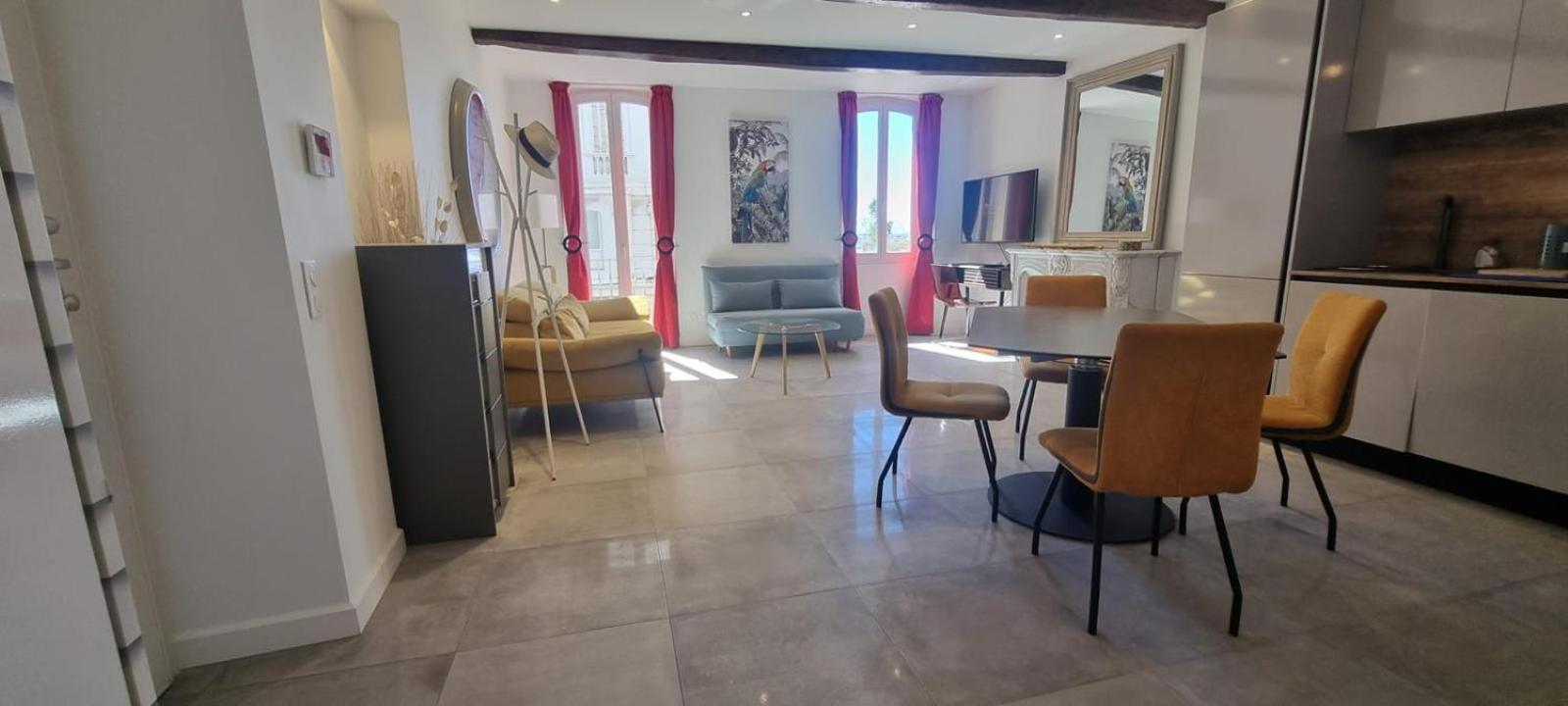 M.m.r. Gioma Cannes