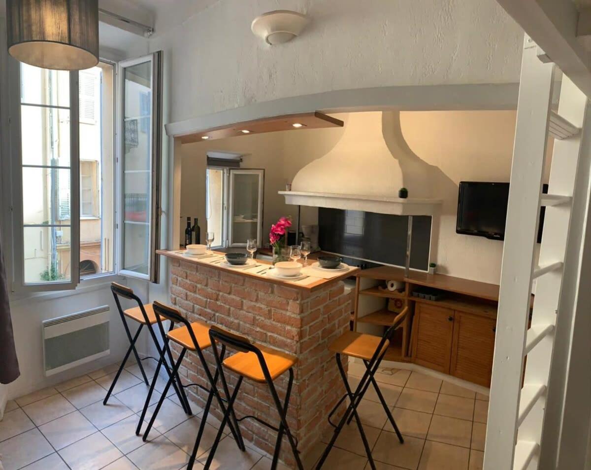 Apartment A092-studio Agreable Avec Mezzanine - Le Suquet *