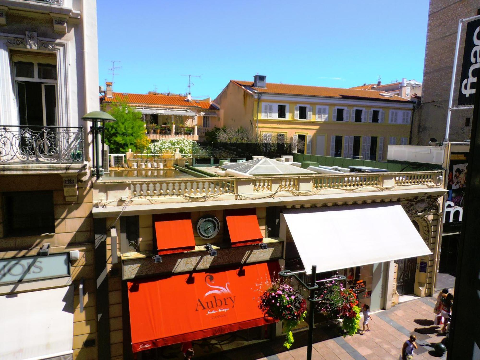 Appartement Arthur Rue D'antibes Cannes