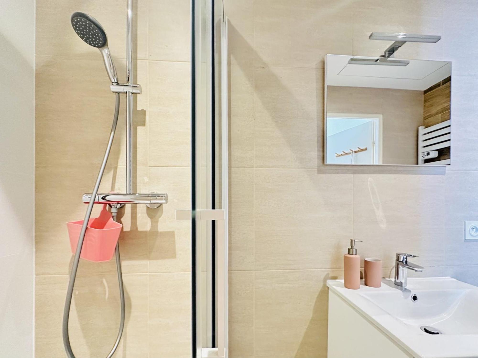 Apartment Le Dandy - - Centre - Climatisation Cannes